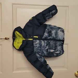 Snozu Boys hooded winter coat, size 3T, navy blue and neon green.
